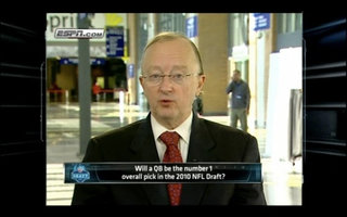 Illustration for article titled Deadspin I-Team: Is This John Clayton's Ponytail?